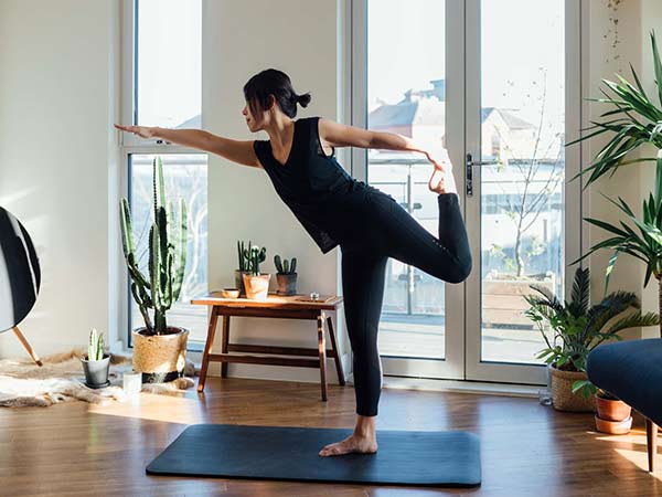 Tự tập yoga tại nhà