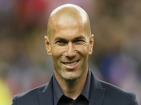 Những huấn luyện viên xuất sắc nhất thế giới: Zinedine Zidane