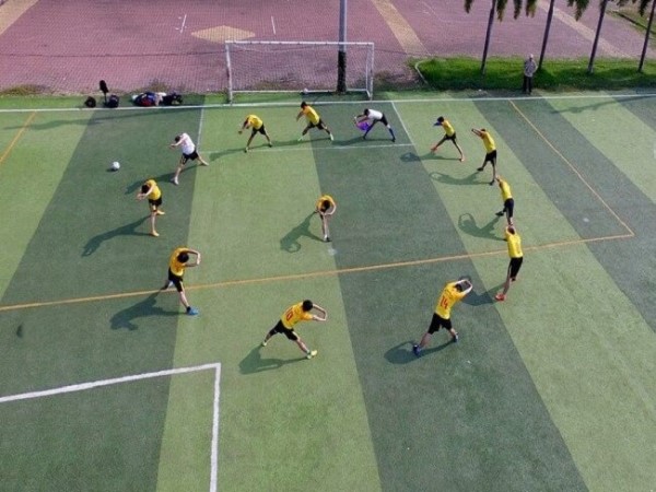 Cách khởi động trước khi đá bóng 4 giai đoạn vàng