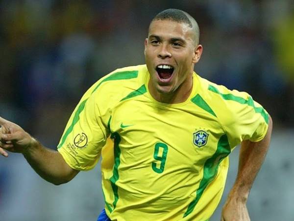 cầu thủ huyền thoại Brazil