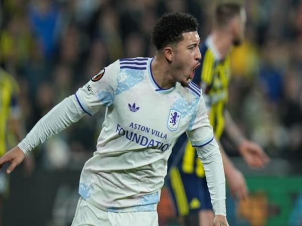 Tin Aston Villa: Sancho hóa người hùng trước Fenerbahce