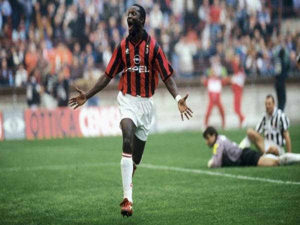 Tiền đạo George Weah