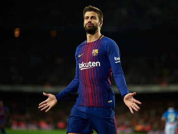 các hậu vệ huyền thoại của Barca
